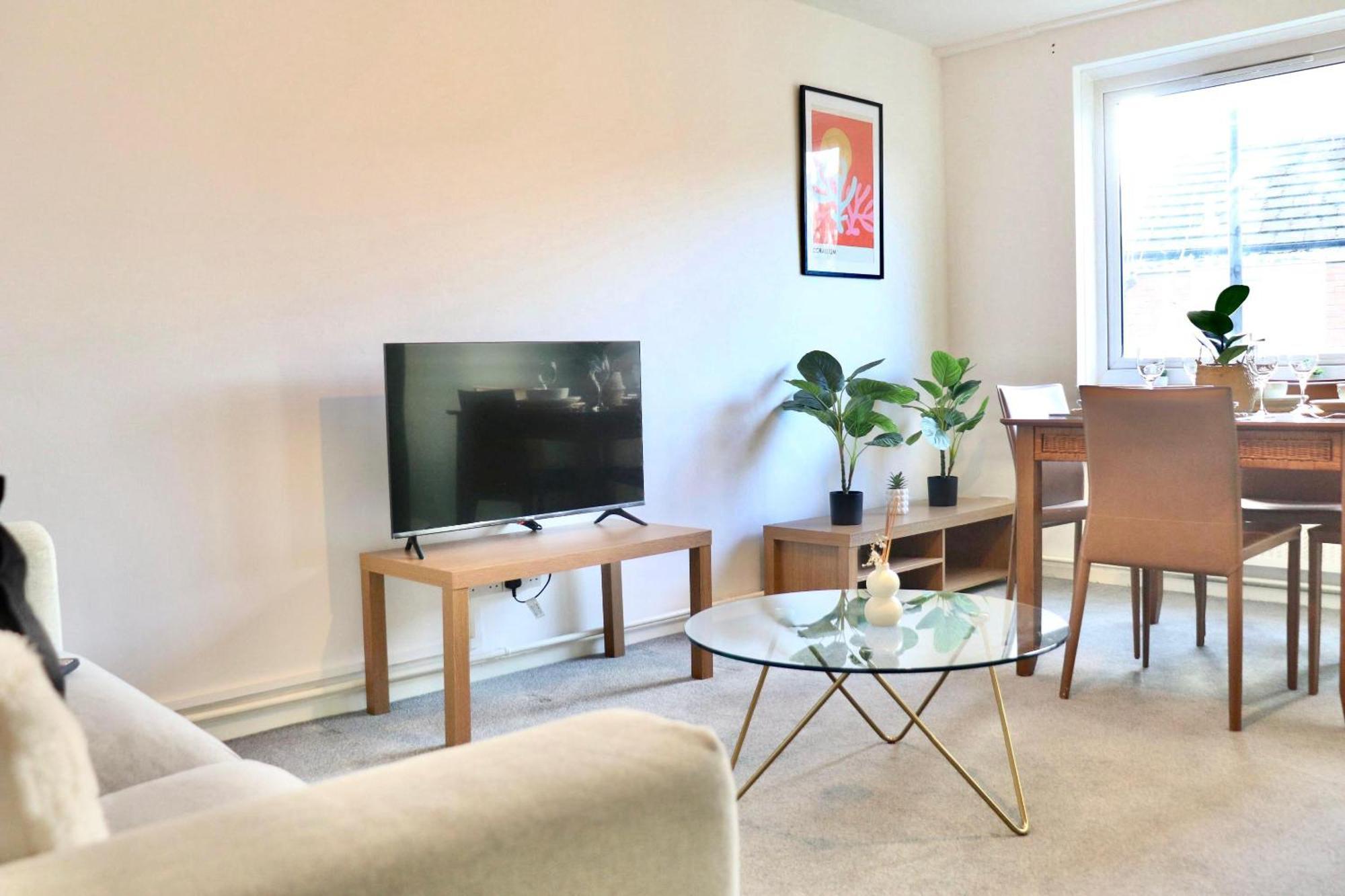 Stunning Apartment, Sleeps 4, Central London, 1 Bedroom, Zone 1, Kennington - Open For Business Stays, Long Stays And Families Relocating Экстерьер фото